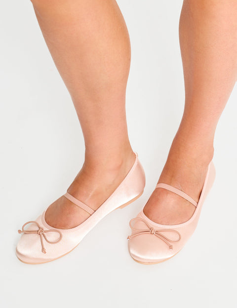 30% off Flats!