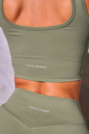 Kaiia Sculpt Shorts Khaki