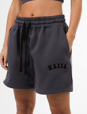 Kaiia Logo Relaxed Sweat Short Dark Grey