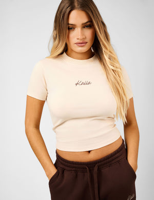 Kaiia Script Logo Baby Tee Crème