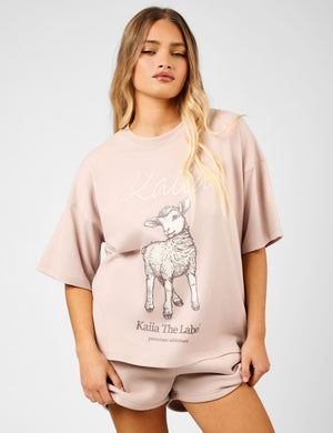 Kaiia Oversized Spring Lamb Graphic T-Shirt Champagne