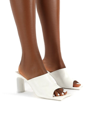 Vice White Pu Wide Fit Square Toe Detail Heeled Mules
