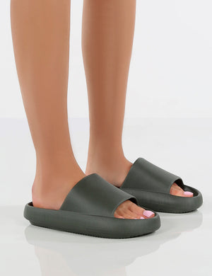 Solar Dark Grey Rubber Flat Sliders