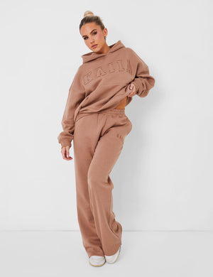 Kaiia Wide Leg Sweat Pants in Caramel