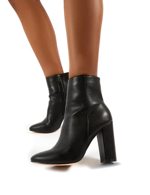Presley Ankle Boots in Black PU